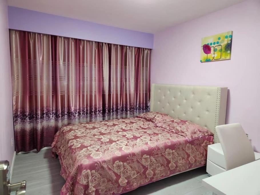 Private Single Room In A House Richmond Esterno foto